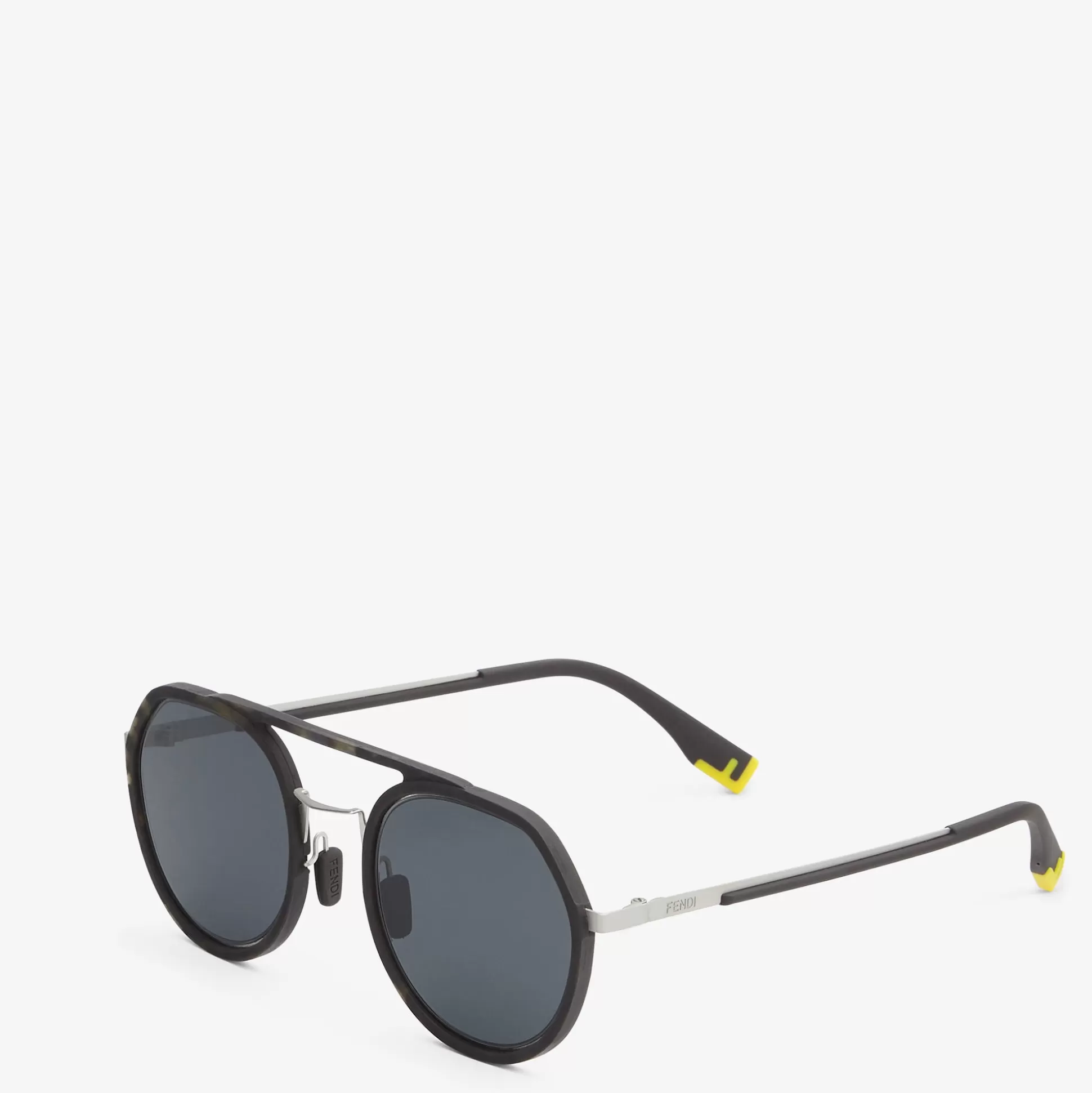 Fendi Sunglasses | Light